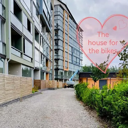 Sofia's House Warm Golf *